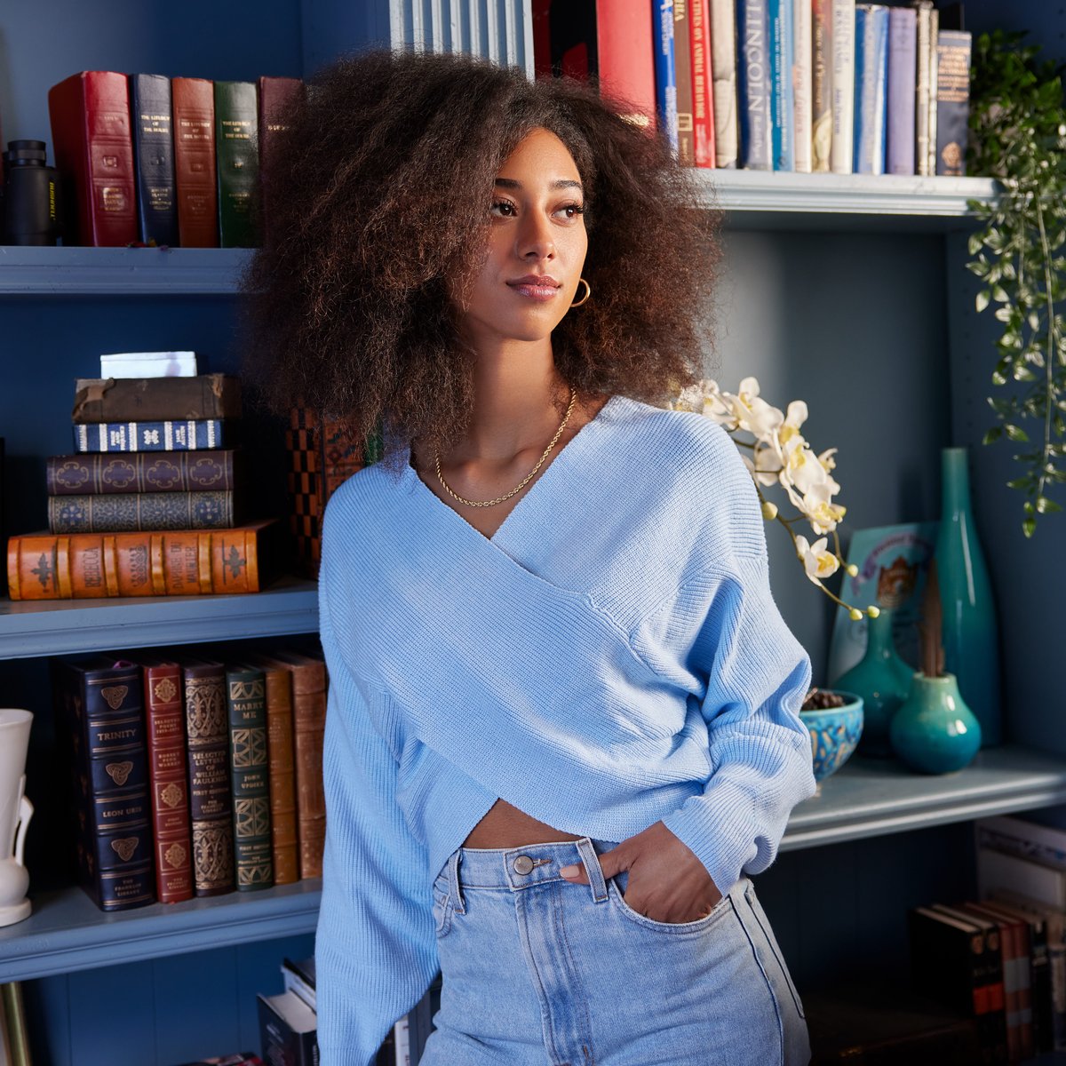 With hair THIS good, life is breezy thanks to Natural Instincts 😌

Try Natural Instincts shade 4BZ Double Espresso Dark Bronze Brown to get the look— It’s a yes from us! 💙