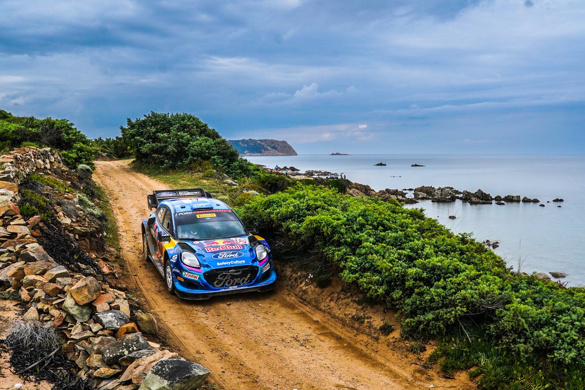 Check out the @MSportLtd #FordPuma #Rally1 enjoying the sun, dust and everything in between at @OfficialWRC #RallyItaliaSardegna! 🌬️

@FordPerformance @Rally_d_Italia
#WRC #MSPORTERS #JumpingInTheDust 

*Closed course. Professional driver. Do not attempt.