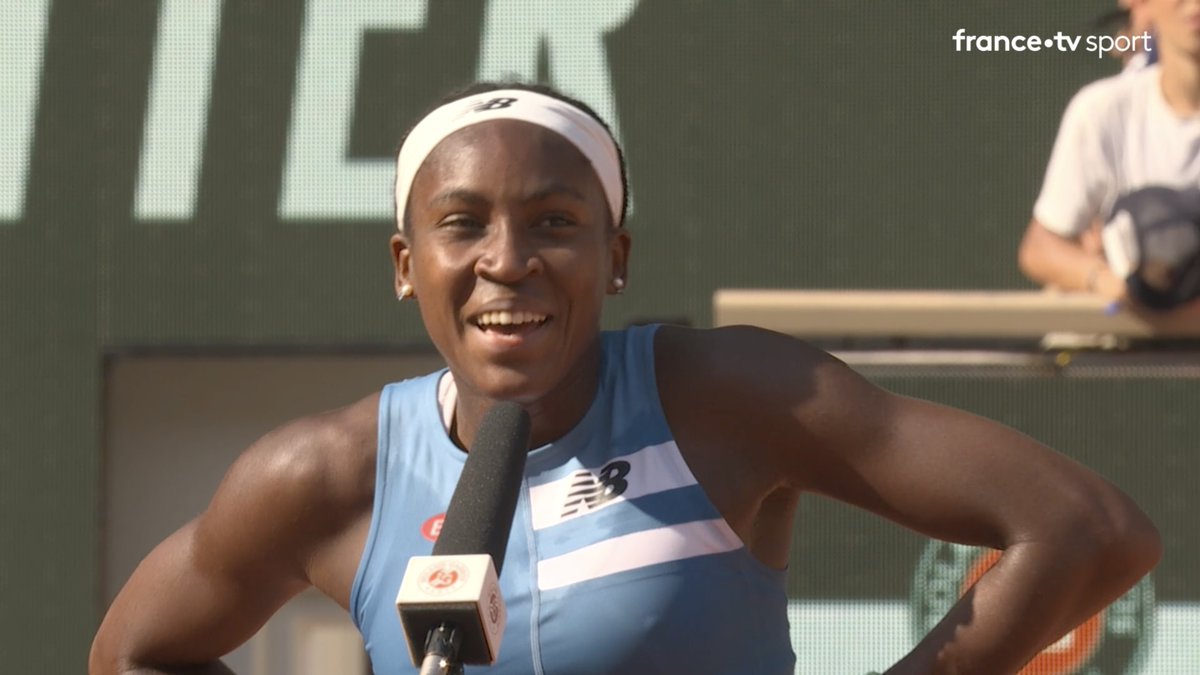 BastienFachan's tweet photo. Coco Gauff: 'The other day I was eating breakfast and I had a chocolate kinda cake thing, and my agent was like, 'Why you eating chocolate cake for breakfast?', and I was like, 'We're in Paris, who cares?'' 😂 https://t.co/UP3ZstfT77