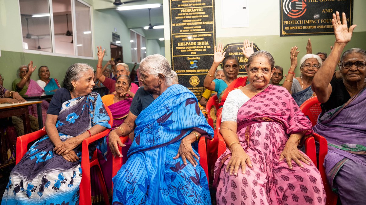 Laughter echoed through the halls of #VishranthiHomeforAgedDestituteWomen, thanks to the joyful games organised by @BYJUS volunteers. 🎉😊 Moments like these are priceless! 💛 #BYJUS #DivyaGokulnath #GlobalDayOfParents sattaexpress.co.in/index.php/2023…