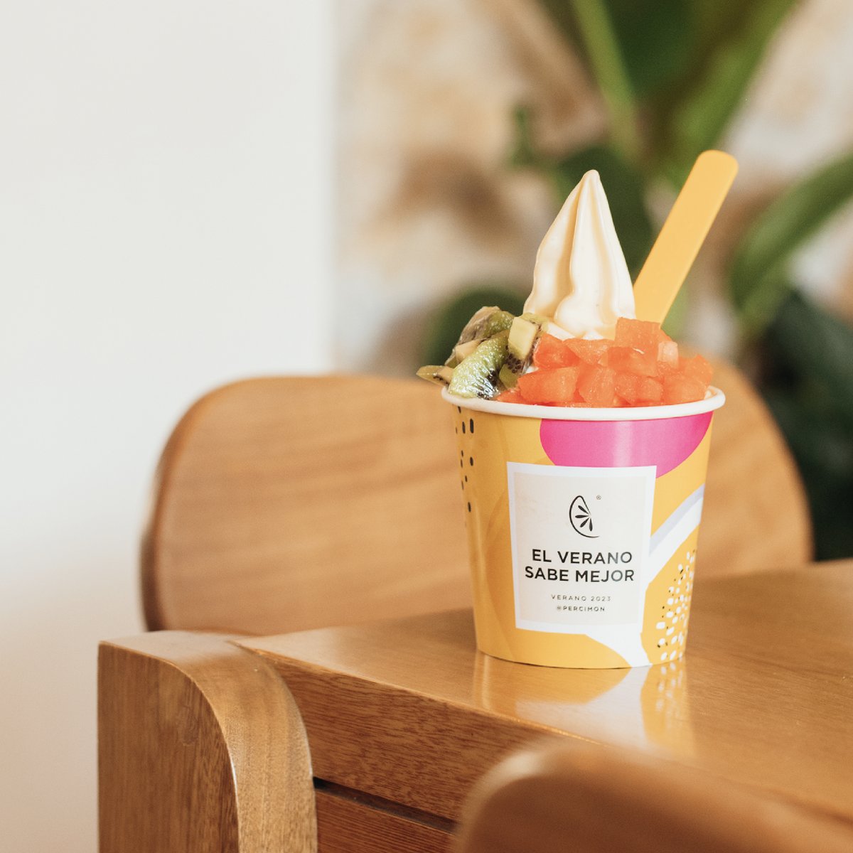 percimon's tweet photo. Deleita tus sentidos con el helado maracuyá, todo el sabor y frescura en cada cucharada.

También puedes pedirlo a domicilio con tus adiciones favoritas.

https://t.co/QZM9dnEbJb 🛵 https://t.co/uG9ZvSIktX