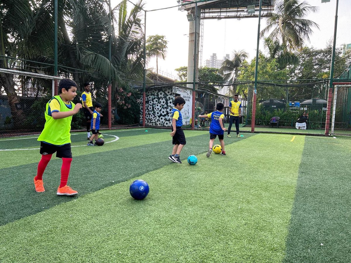 “What we learn with joy we never forget”

This is Footie First - where we learn to play & play to learn!🤓

#FootballTraining #FootballCoaching #WeLoveFootball