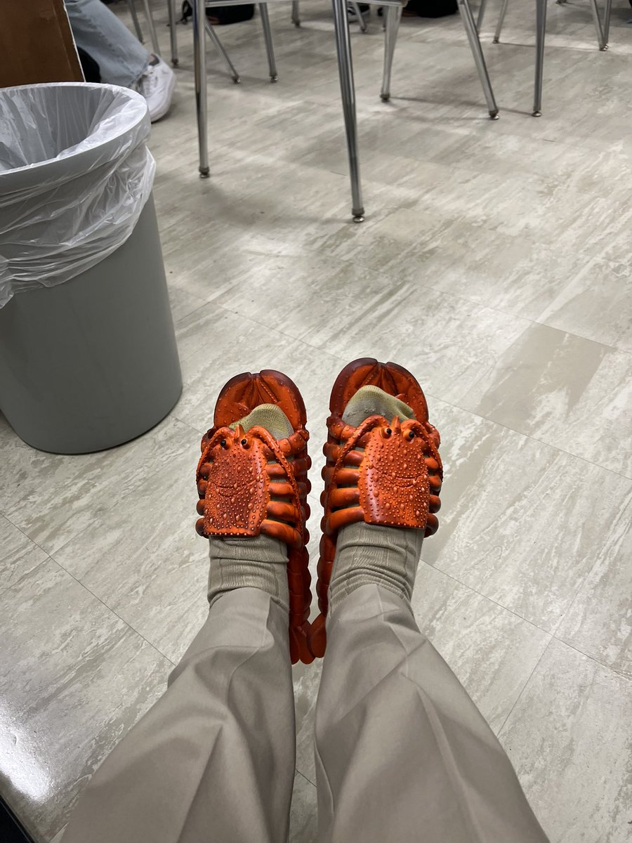 Robert Warner (@warnerscience) on Twitter photo Best gift ever from one of my Oceans students. I’m totally going to be rockin’ these slides this summer. <a href="/noaaocean/">NOAA's Ocean Service</a> #summerwear Best gift ever from one of my Oceans students. I’m totally going to be rockin’ these slides this summer. <a href="/noaaocean/">NOAA's Ocean Service</a> #summerwear