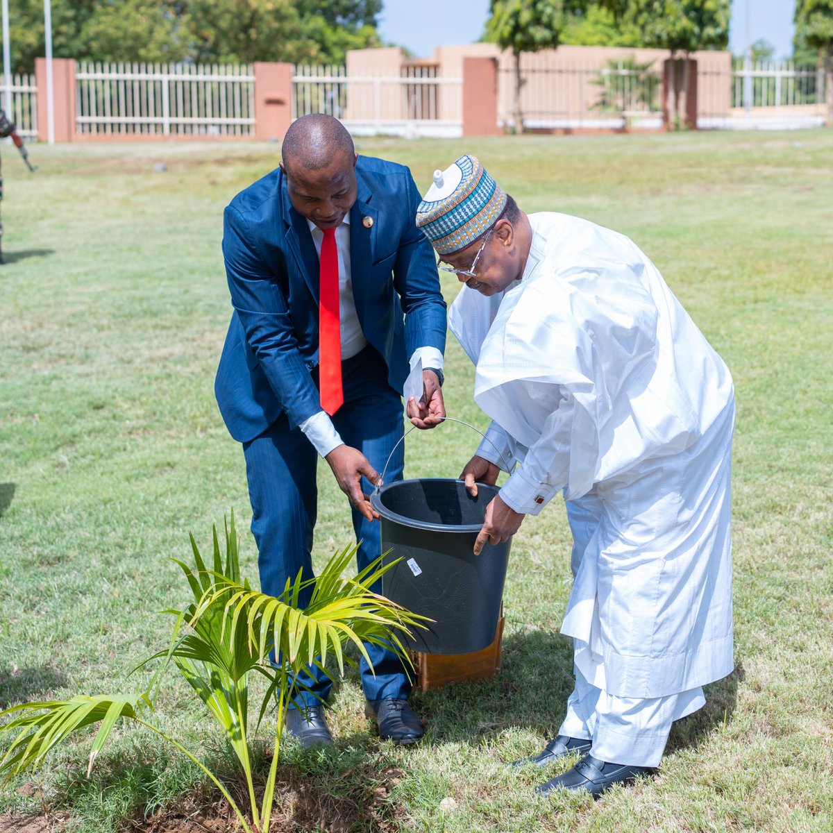 Fondation Issoufou Mahamadou tweet media