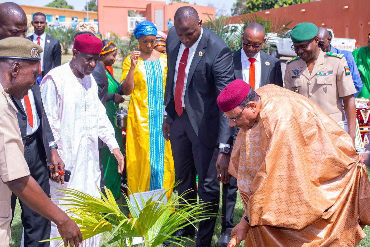 Fondation Issoufou Mahamadou tweet media