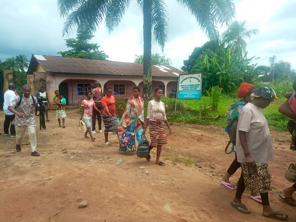 HbonesMedia's tweet image. #BabyFactory #Ohafia #Abia

End of 🧵