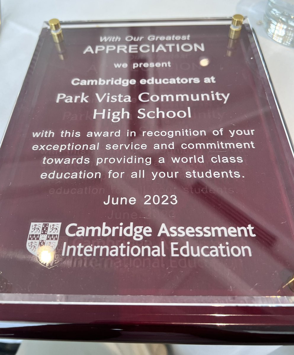 Proud day to be a member of Team Palm Beach as one of the schools who contributed to our Large District of the Year recognition from @CambridgeInt ! #CommitToExcellence