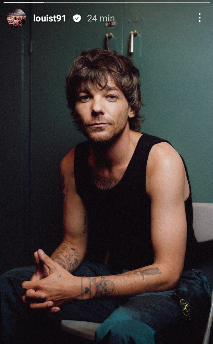 #MTVHits     
Bora pedir meu precioso @Louis_Tomlinson by #TwoOfUs  do álbum #Walls  do #LouisTomlinson #AllOfThoseVoices