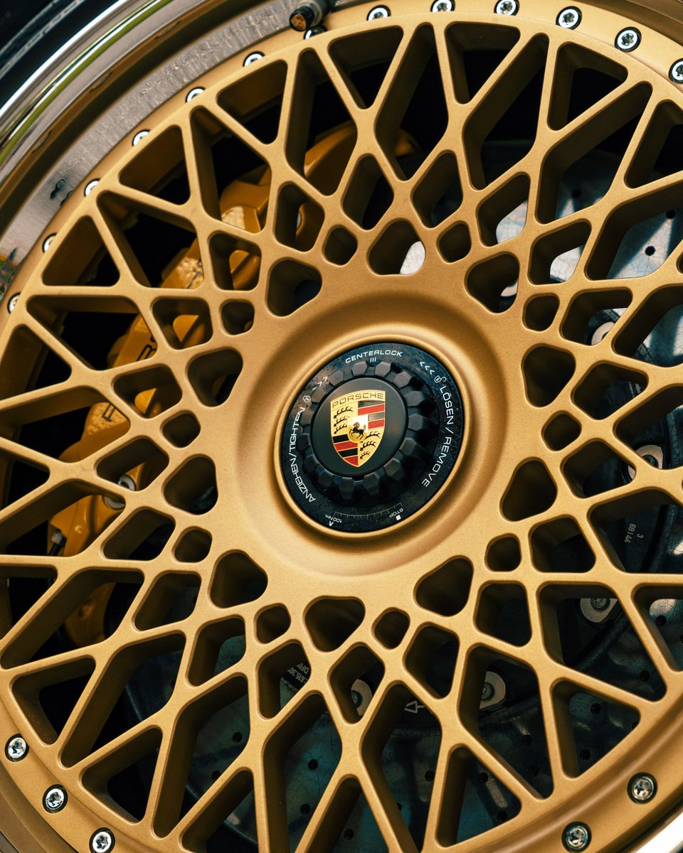 KFLETCH___'s tweet photo. Went to the stables with a Targa 4 GTS 🐎 https://t.co/8er6IJCDdL