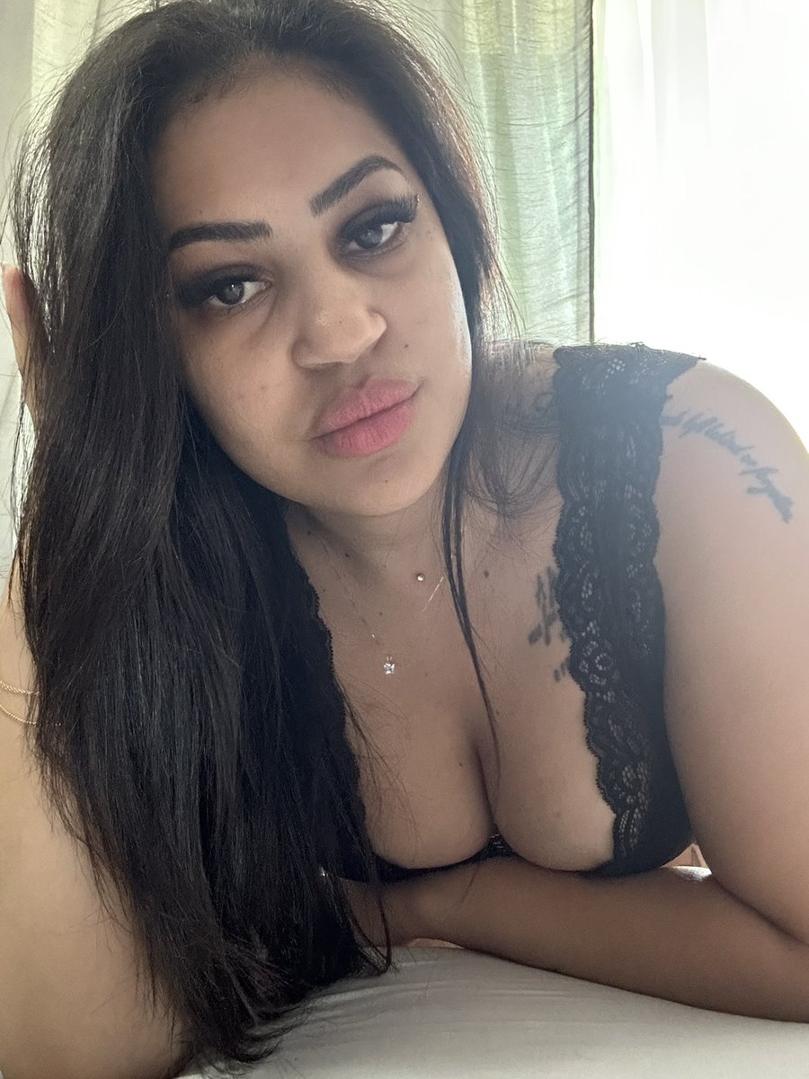 So ungefähr ist mein Blick, wenn der Sklave schon Anfang des Monats sagt, dass er kein Geld mehr hätte 🤢🤢🫠🤬😡

Arbeitet mehr gefälligst 🤣😈

#mistress #göttin #herrin #geldherrin #goddess #bdsm #findom #fendom #real #online #skype #Apple #bellaitalia #binance #bitcoin