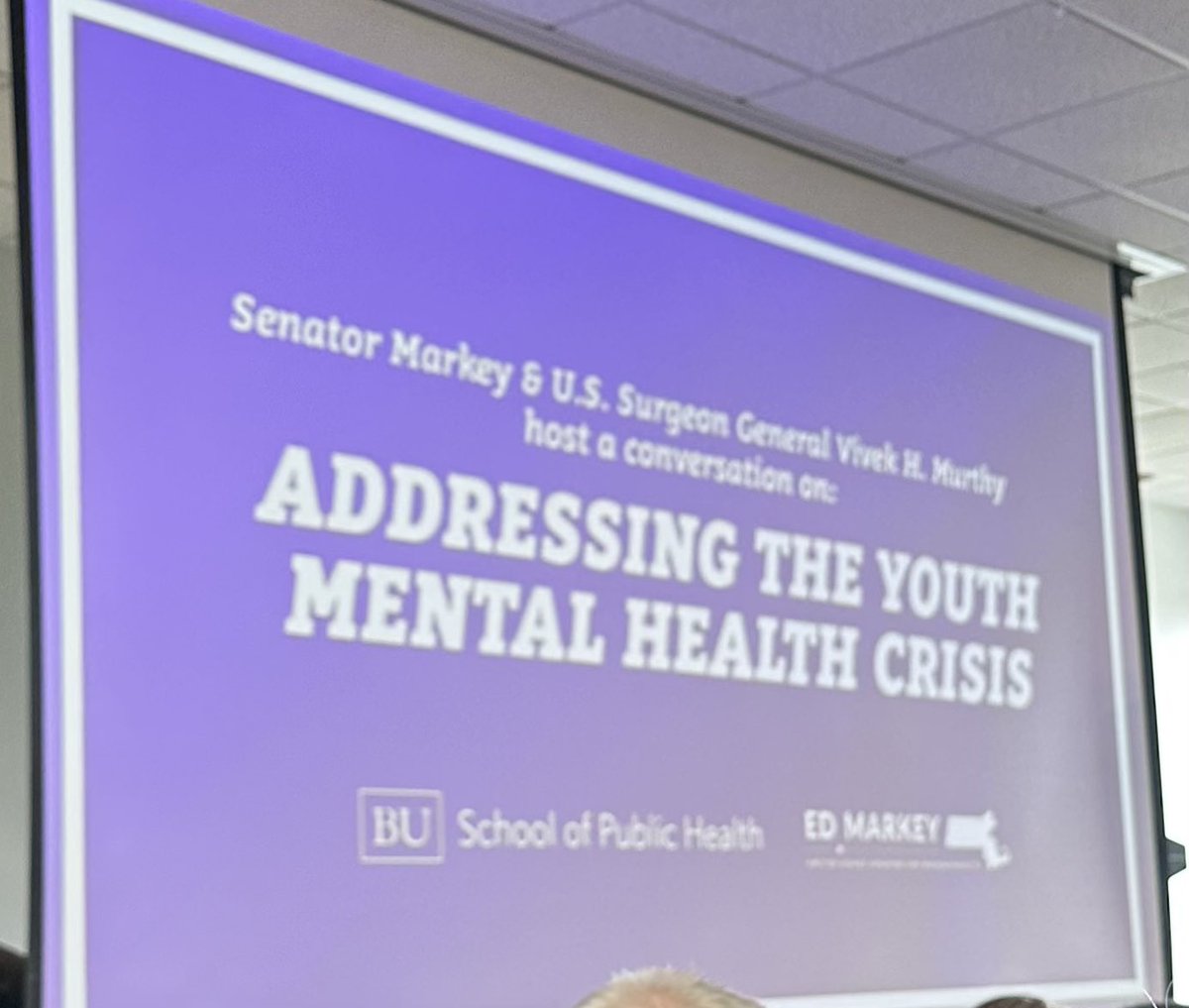 Thanks to Senator Markey and US Surgeon General, Dr. Vivek Murthy, for your advocacy and leadership helping to address the mental health crisis amongst children and adolescents and the adverse impact of social media on the developing brain. 
#TuftsMedicine #childmentalhealth