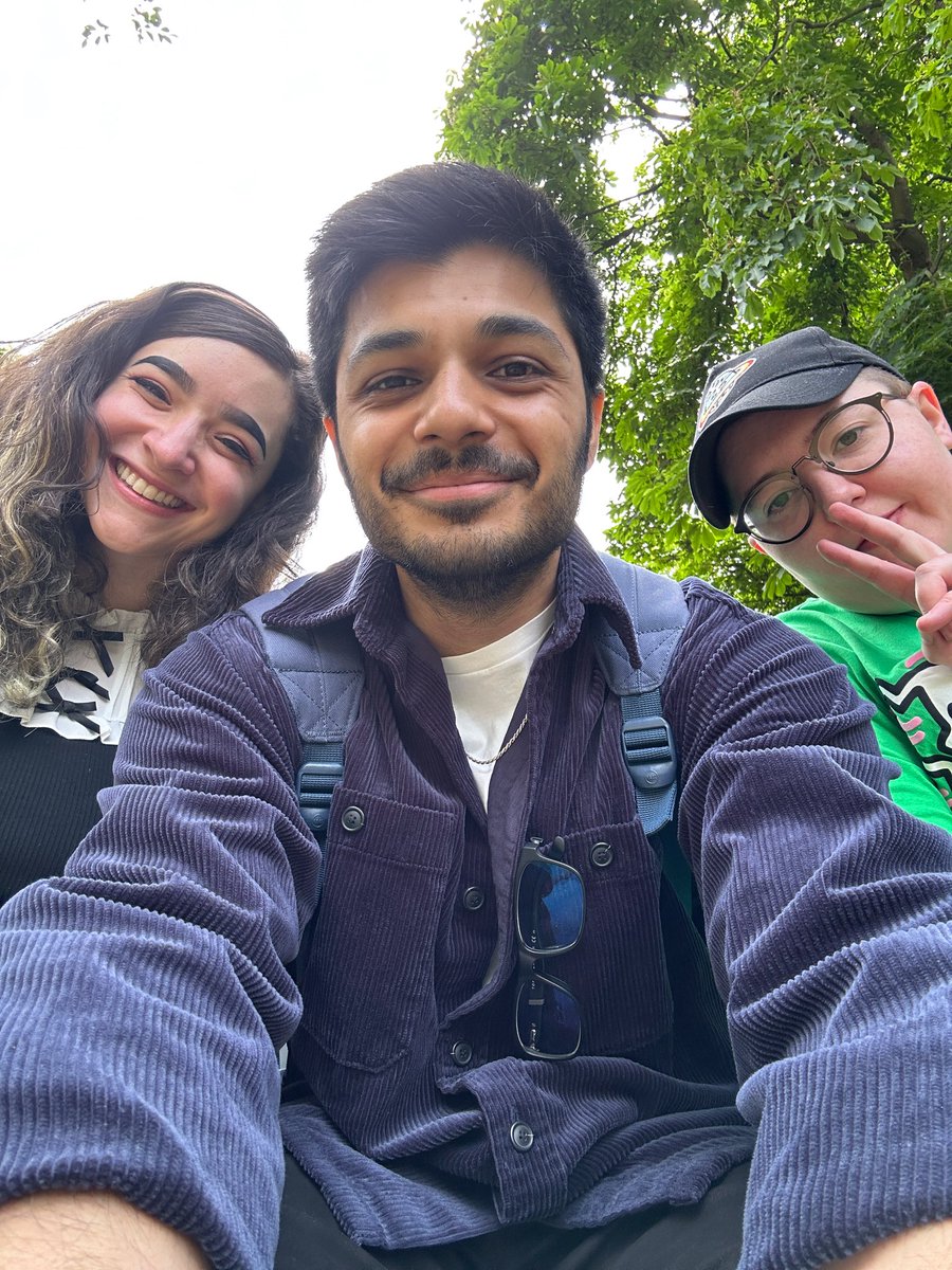 oyasumilunachan's tweet image. Spawn Point friends 💜✨ Thank you for today @ItsAhmeddddd &amp;amp; @JayCam394!!