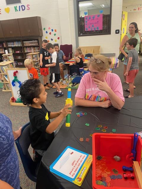 RLSStars's tweet image. A terrific first day of summer library!  Thanks for spending your afternoon with us.  See you next week when we Makerspace arts and crafts!  Story starts at 1:00, snacks are ongoing, and thinking takes a while - so come ready to "bee" creative!