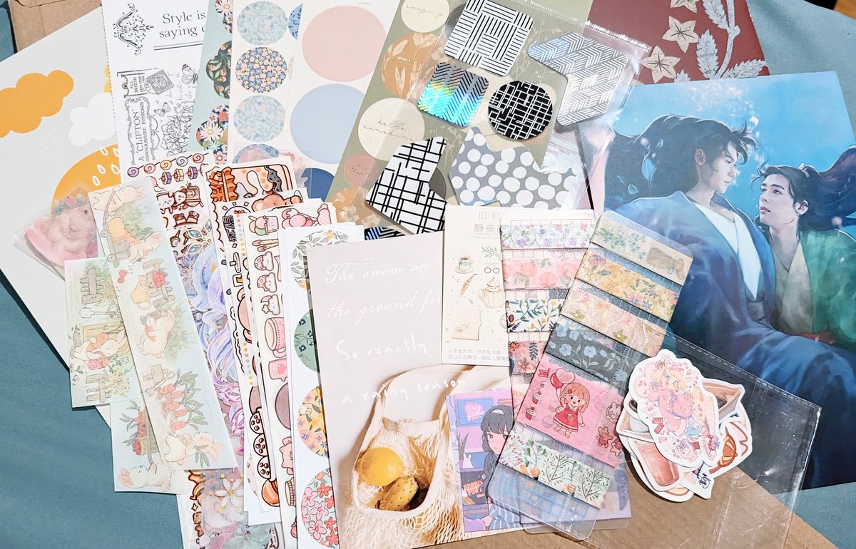 I love happy mail ❤️ Especially when I get both goodies made by <a href="/agikun/">Brilcrist</a> from <a href="/ywijaya_73/">buzie bee</a> AND stationery from <a href="/LaoHell/">Lao Hell</a>!!

DHL also apparently opened my package and checked it for "security reasons". I hope they enjoyed the WenZhou romance 😂