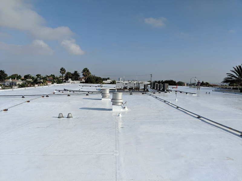 TheRoofSource's tweet photo. The VersiFleece TPO membrane is ideal for re-roofing or new construction projects. It combines the benefits of TPO roofing with added durability & thermal performance provided by the fleece backing.
View #signatureprojects https://t.co/aEx1wMGc6k
#nationalroofingweek @NRCAnews https://t.co/shlg4CbJsg