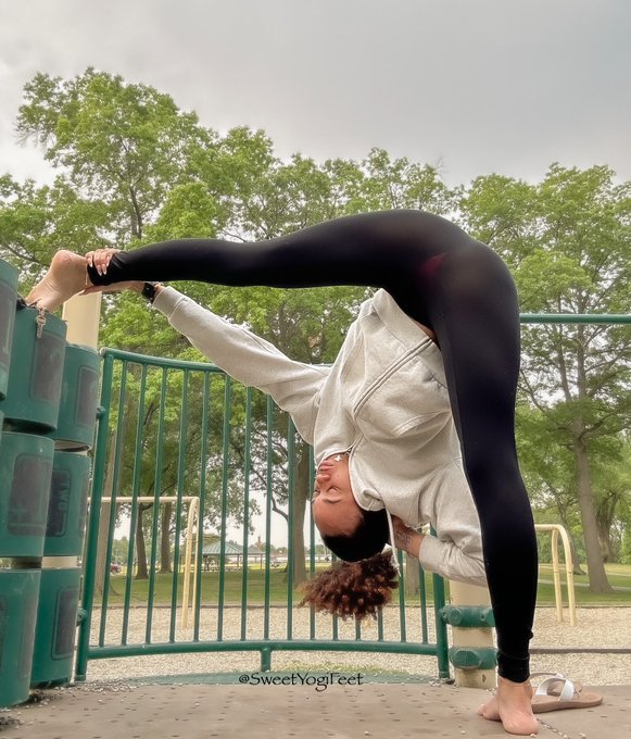 Pink Panties 🩷 #seethrough #yogapants #yogababe #panties #outdoor #flexy #of #onlyfans https://t.co/<a href="/tag/seethrough"class="tags">#seethrough</a><a href="/tag/yogapants"class="tags">#yogapants</a><a href="/tag/yogababe"class="tags">#yogababe</a><a href="/tag/panties"class="tags"><span>#panties</span></a><a href="/tag/outdoor"class="tags"><span>#outdoor</span></a><a href="/tag/of"class="tags"><span>#of</span></a><a href="/tag/flexy"class="tags"><span>#flexy</span></a><a href="/tag/onlyfans"class="tags"><span>#onlyfans</span></a>