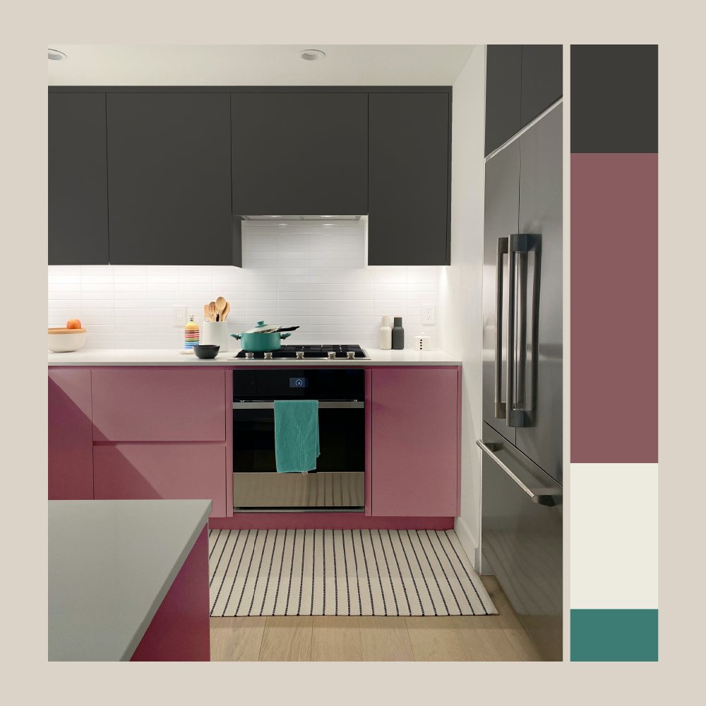 Who says kitchens have to be all one color? Check out this amazing two-toned kitchen cabinet design.
#ROGD #DistinctivelyDifferent #UTHomes #EveryONEIsAwesome #OpeningDoors