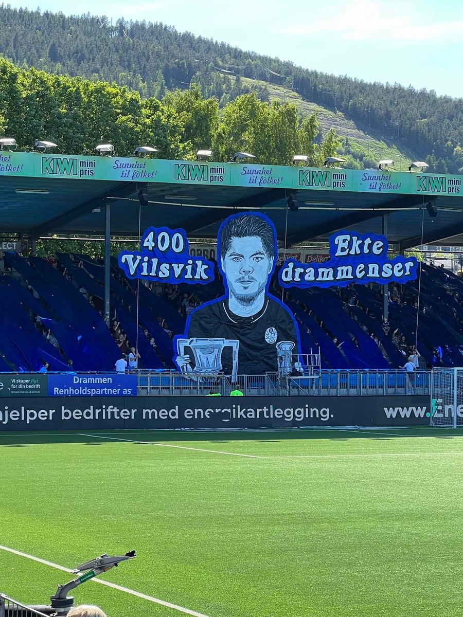 For en leveranse av tifogjengen hittil i år. Fra sirkus godset til Vilsvik hyllest. En god del to-sifra timer er lagt ned i dugnad og gutta har levert gang på gang. 

Ønsker du å se flere tifo shows? Gi oss gjerne ett bidrag på vipps: 93409. Alle bidrag settes stor pris på!