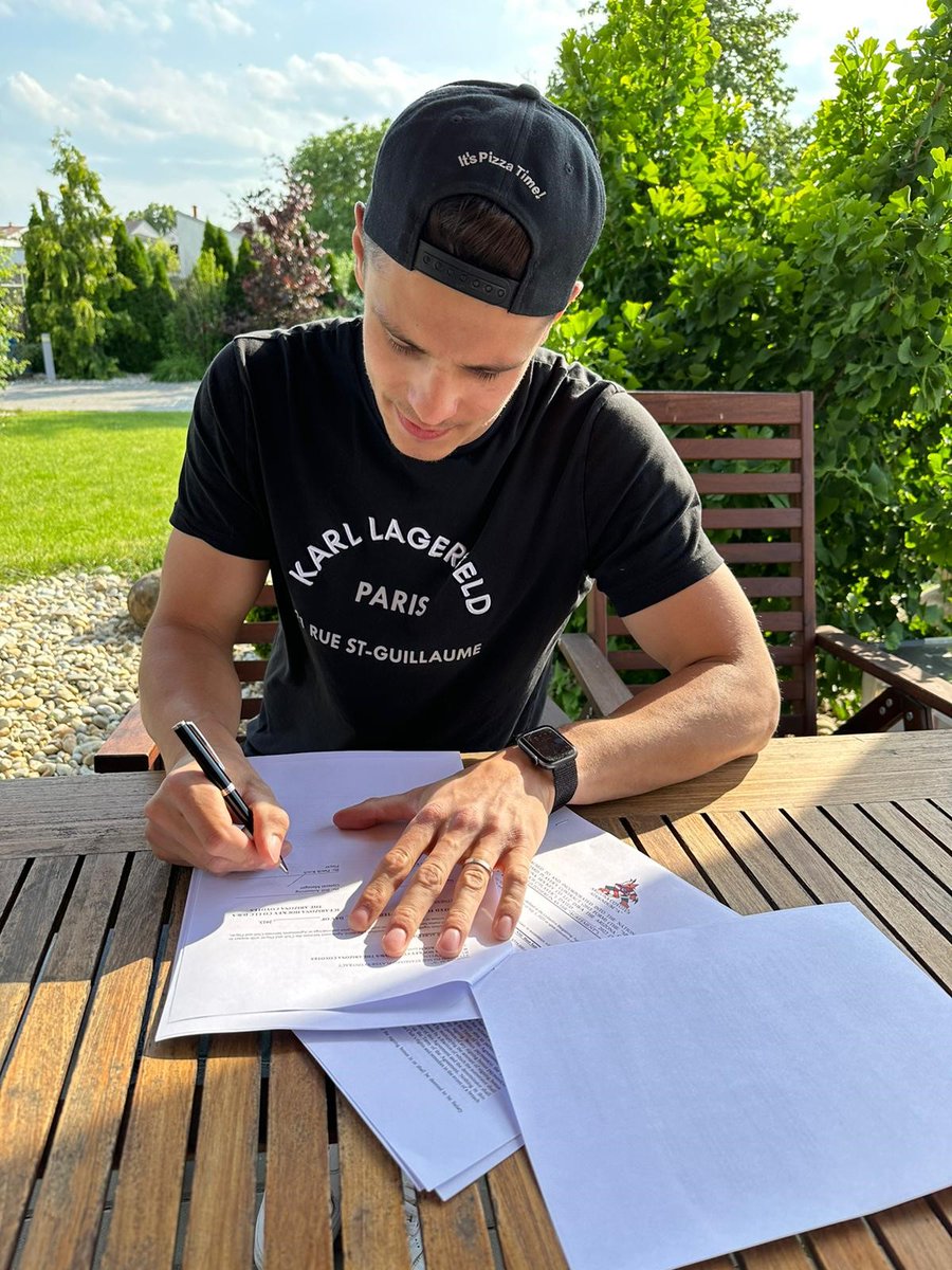 AZCoyotesPR's tweet photo. NEWS: We have signed D Patrik Koch to a one-year entry-level contract.

Koch registered 3-6-9 with 69 PIM in 46 games with the Czech Extraliga's HC Vitkovice in 2022-23

https://t.co/ZOAWj506ug https://t.co/oeMqNlagLp