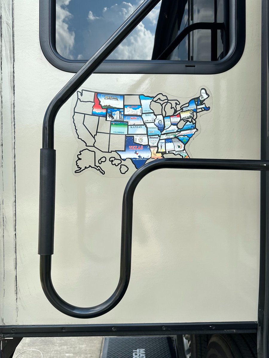 AdventureGenie's tweet photo. How do you describe all the places you've traveled without saying a word? Travel stickers! Traditionally, #RVers denote which states they've camped in by filling in US maps with unique, post-card worthy pictures. How many states have you filled in? #travelpictures #tradition https://t.co/w0rVXediNo