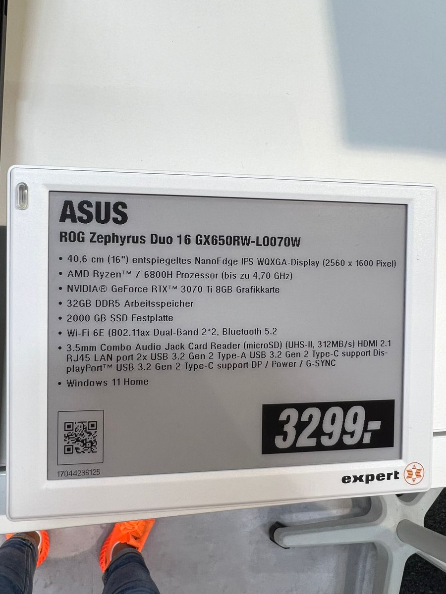 expertUelzen's tweet photo. Zwei Display. Keine Limits! 💻🤩😱

Entdecke jetzt bei uns in Uelzen das ASUS ROG Zephyrus Duo 16 GX650RW-LO070W Notebook!!!

Alle Infos: https://t.co/uthGbBpSte 

#Asus #Notebook #Gaming #Uelzen #expert https://t.co/GYoYA8WqKE