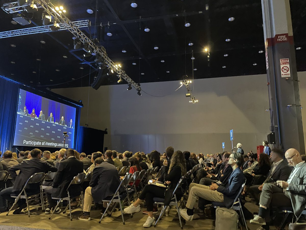 TiansterZhang's tweet photo. The Q&A session for #kidneycancer was fiery 🔥🔥— cytokine & IO giants #MikeAtkins #NizarTannir giving challenges on “optimal IO” & trial costs in the US… @PGrivasMDPhD w astute Q about IO-rechallenge.
🙏🏼 thanks to @DrChoueiri w defense of #PDIGREE @ALLIANCE_org!! @asco #asco23 https://t.co/esQlEyucw3