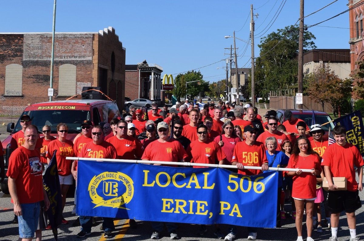 JonathanMelrod's tweet photo. 500 UE Members Threaten to Strike to Win Back Right to Strike
(Sourced from @PaydayReport
Read FULL story: https://t.co/Wggpt4VGOY…
#unionnews #unionproud #unionstrong #organize #strike #laborrights #laborlaws #unionrights #unionhelp #unionsupport #uniontips #local5061500 https://t.co/8xsdTYexoq