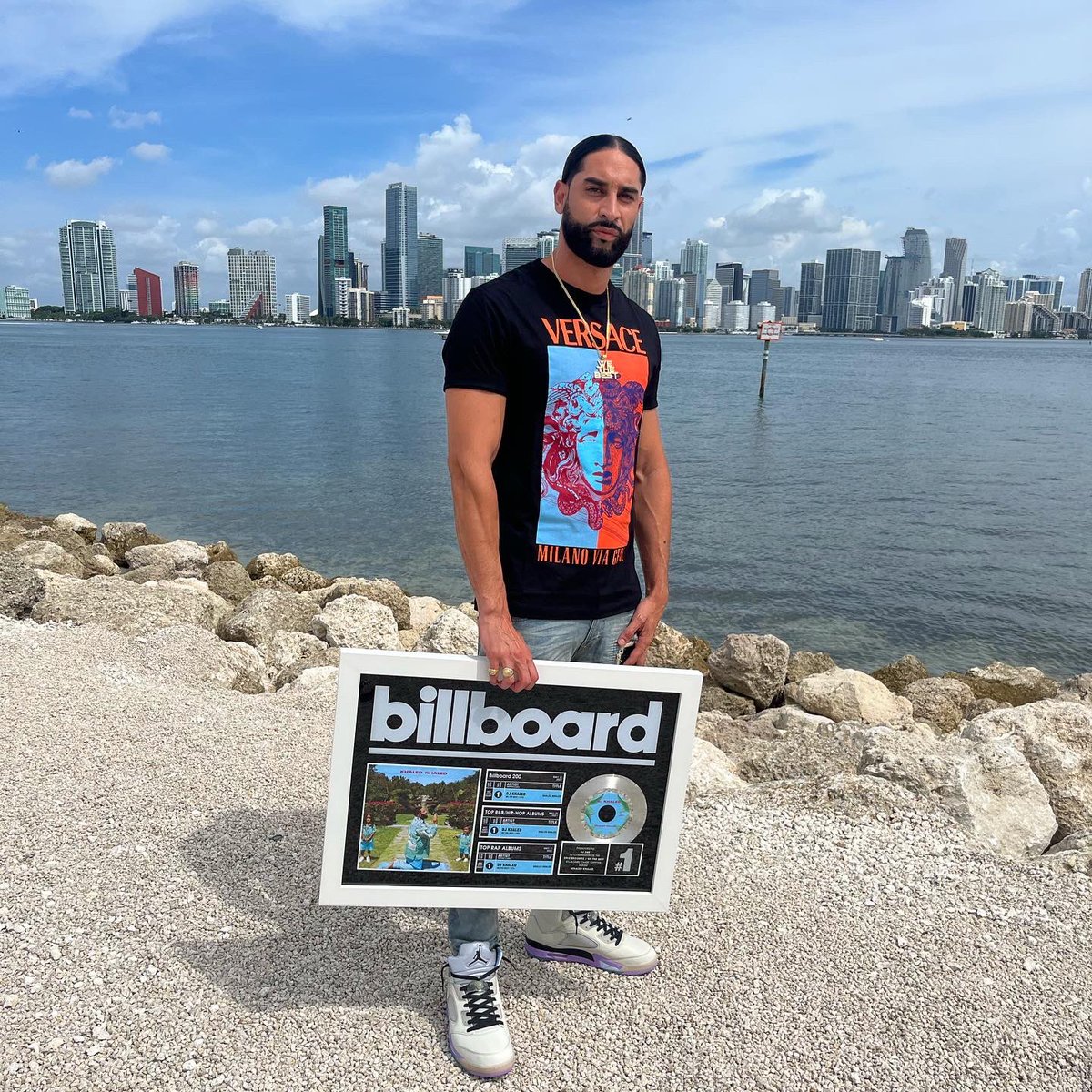 DJ 360 tweet media