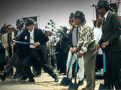 ME Music tweet media