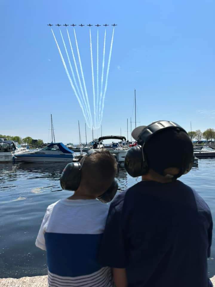 CF Snowbirds tweet media