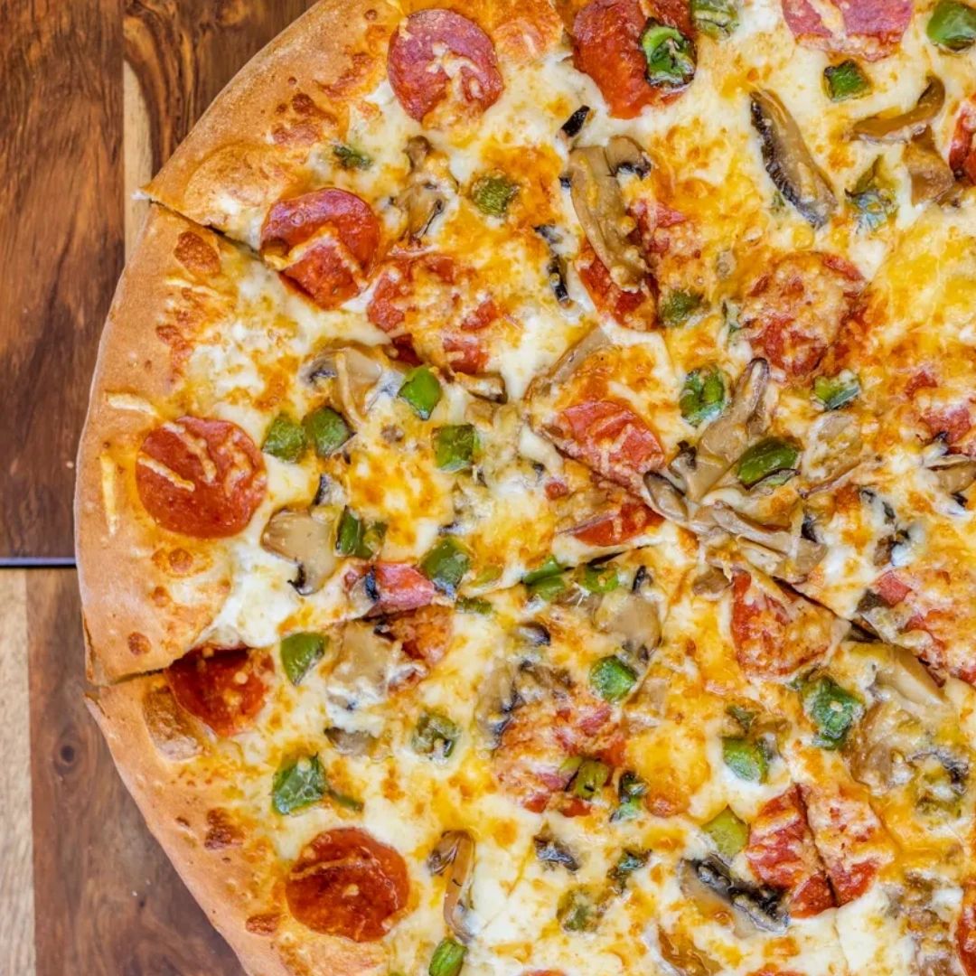 PizzaMambo's tweet photo. Whether you're a regular here with us or you're just simply passing through Ocean City, we're more than happy to recommend a pizza that will have you coming back for more. https://t.co/JDw7L3zKAI