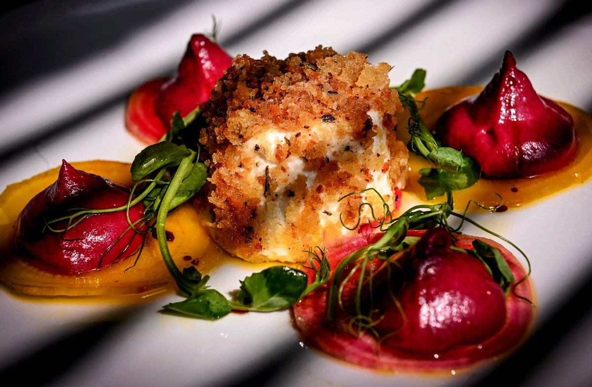 This hidden gem of a restaurant is making serious waves when it comes to seasonal cuisine inspired by the sea🐟 🌊 

buff.ly/3NbzsdR