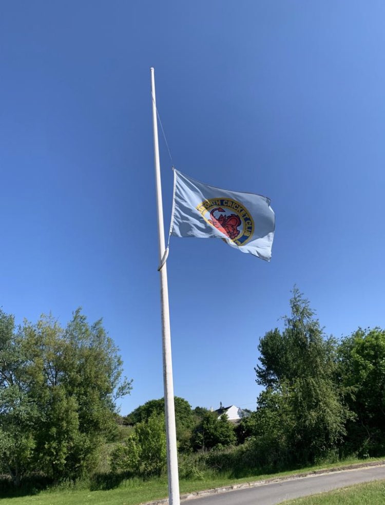 Our flag at half mast as sign of respect for Tom Oldham who sadly passed away yesterday- he was an active volunteer at the club for many years and will be sadly missed. 

RIP Tom
