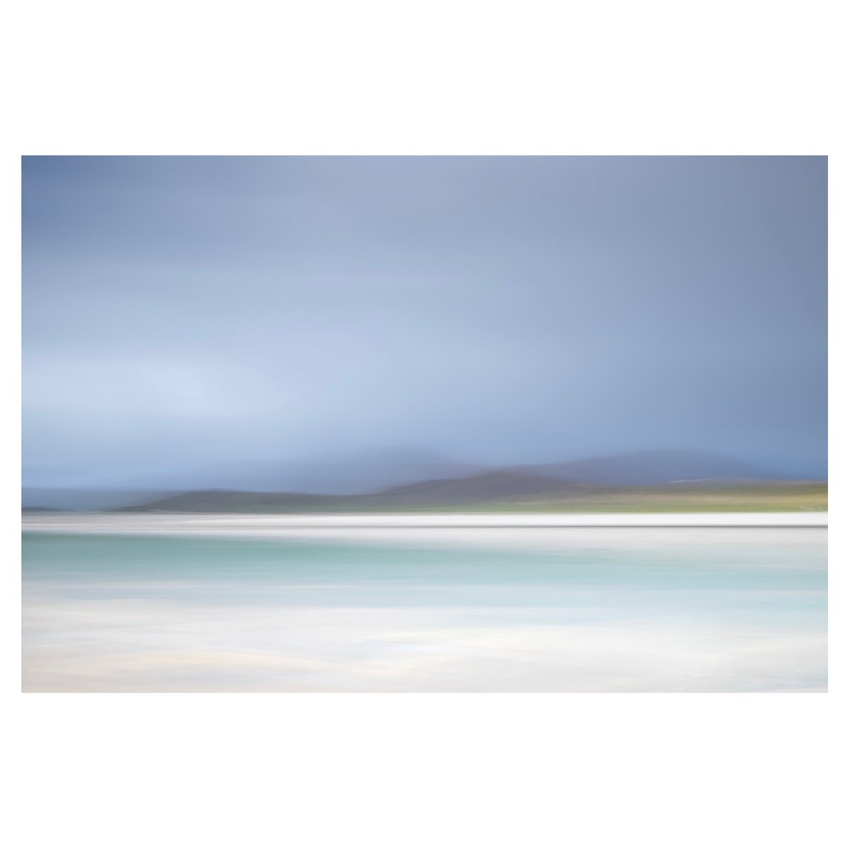 I can’t quite believe it’s June, still wondering where this year has gone, but it does mean that it’s not long now until I return to the beautiful Isle of Harris. For now, here is one from last year. An iconic viewpoint captured from Seilibost. #icm #icmphotography #scotland