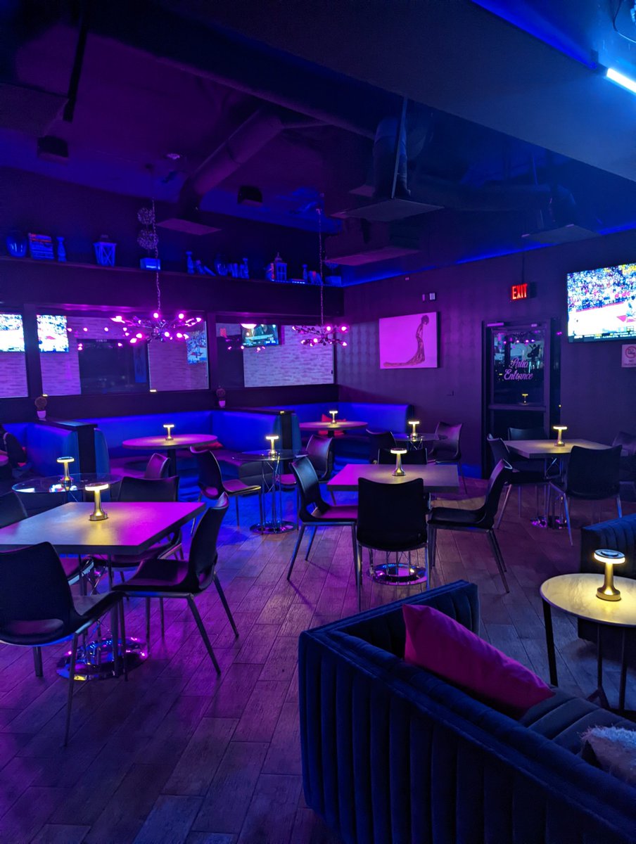CouncilmanCrear's tweet photo. I am pleased to welcome my generous supporters and the city of Las Vegas to a reception at the @Splashbarlv in support of my mayoral campaign. I am looking forward to a beautiful evening, see you there. #ElectCrearforMayor
RSVP: https://t.co/yYJrw9iVx3 https://t.co/g1pWPvrKcX