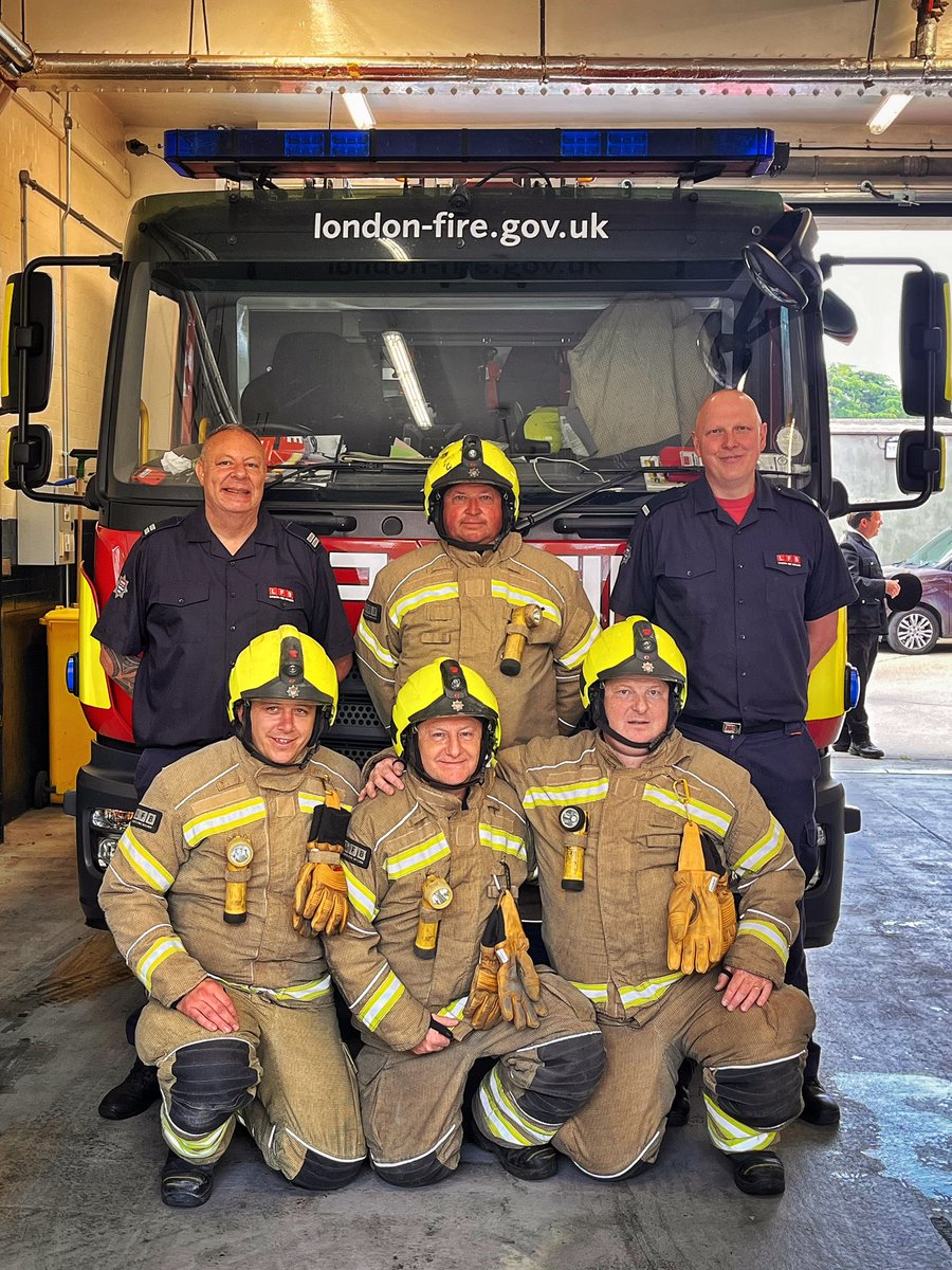 Congratulations to Firefighter Robinson who had his final roll call at #Eltham Fire Station after 30 years' service.

His colleagues, senior officers and his family were also in attendance, including his son who is also a firefighter stationed at #WestNorwood Fire Station