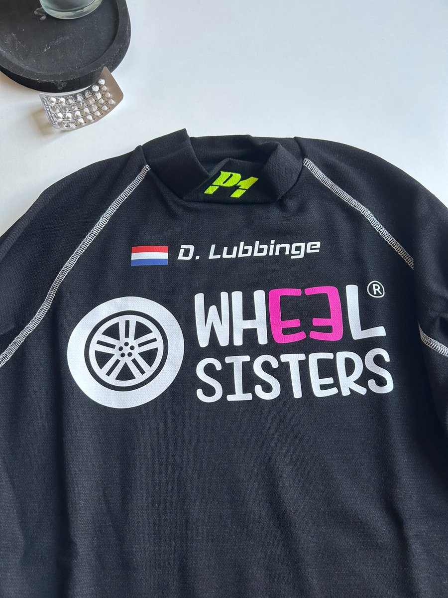 #wheelsister Danique printed our logo on her rally shirt. We love that passion ❤️❤️ ⁠
⁠
---------⁠
⁠
#racing #womeninmotorsport #wheelsisters #racegirl #rally #driftgirl #karting  #girlswhorace  #girlracer #becauseracecar #cargirl #車好きな人と繋がりたい #ドリフト女子