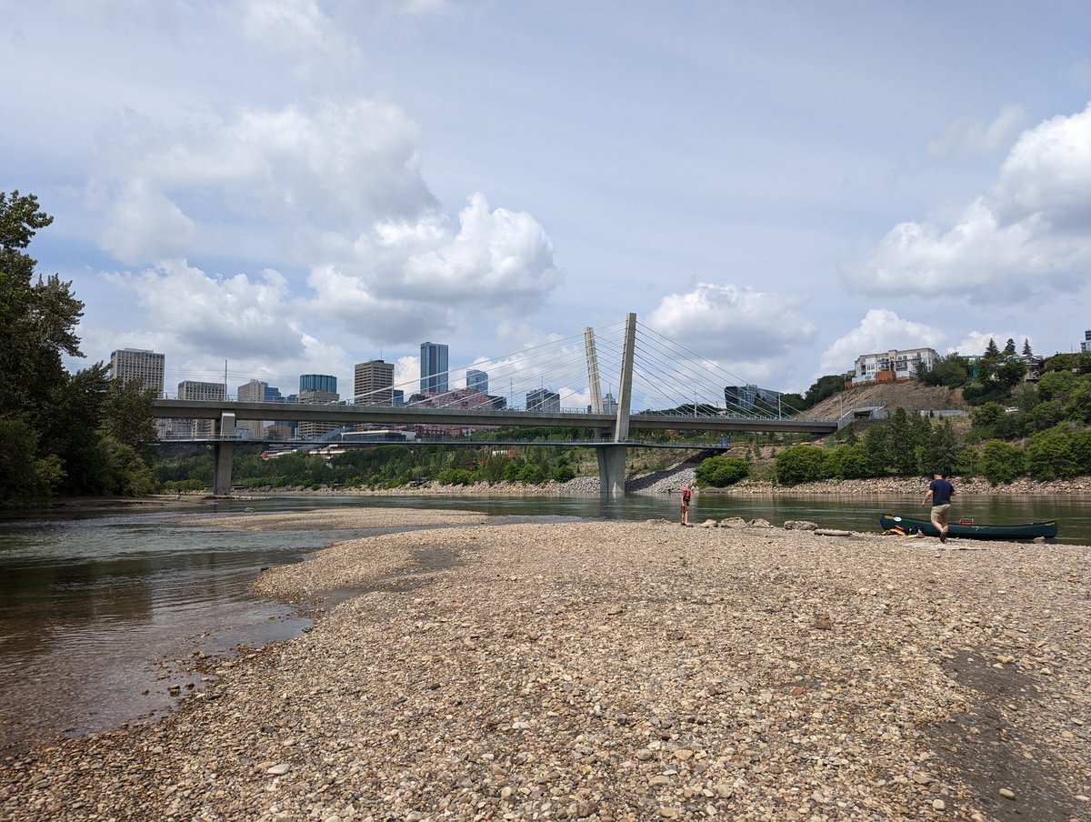 There is nothing quite like seeing your city from the water! And so much room for investments to make travel by water a bit more enticing in #yeg. #yegrivervalley #northsaskachewnariver