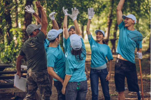 🌻 Meaningful Service Opportunities: Make a difference in the lives of others and experience the joy of service. 🤲💚 Find a volunteer opportunity near you this summer: volunteermatch.org