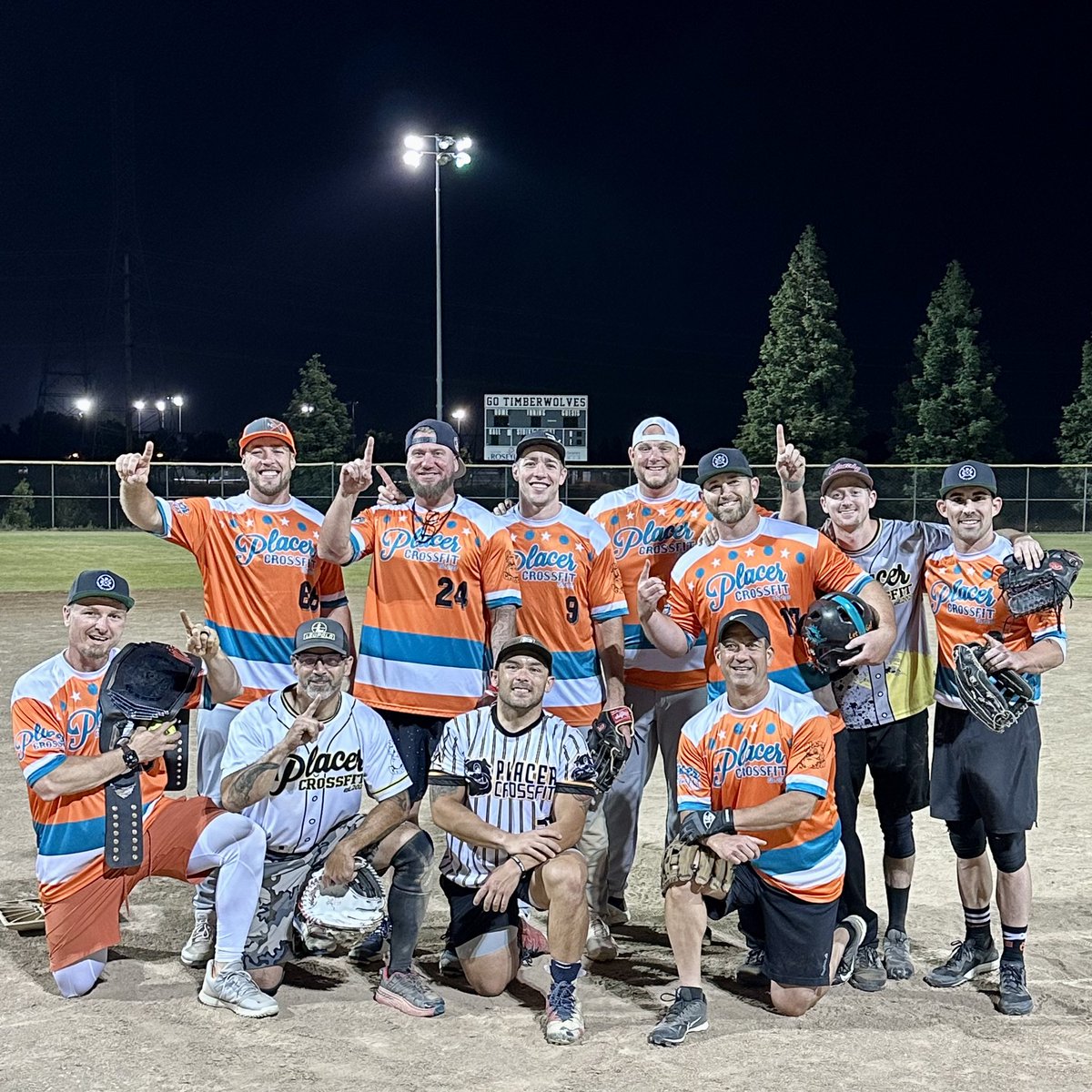 AlanMorte's tweet photo. @RSVLAdultSports Congrats to @PlacerCrossfit for winning the Thursday Night mens E softball league championship 🤣 @stippstyle @EricTWBB @CurtisMorte @ritcheyer https://t.co/cZ73aN1Kdu