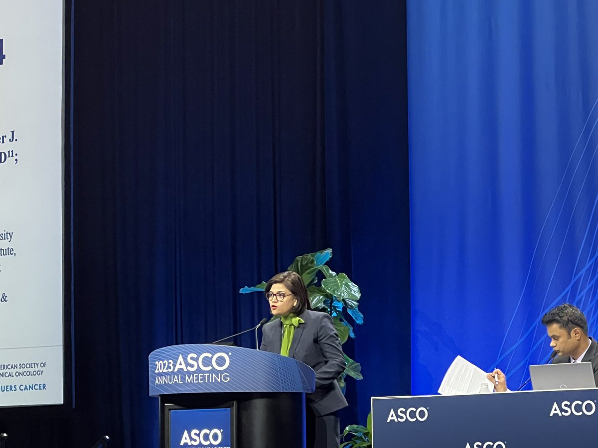 AndreaNecchi's tweet photo. The one and only @shilpaonc rocks the stage with the impressive long-term results of #EV103
Median PFS: 12.7 months
Median DoR: 22 months #ASCO23 https://t.co/ySKyEL3N9v