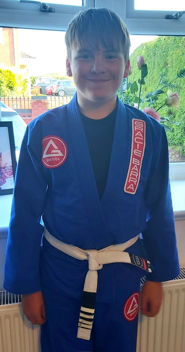 acrock79's tweet photo. @Class6Highpri very proud of TR for gaining his fourth stripe tonight at jujitsu 🥋 https://t.co/V5cfA7nuem