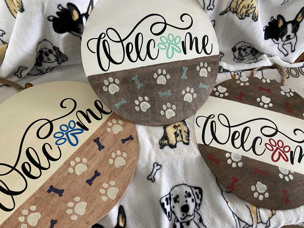 woofitdown's tweet photo. These Welcome signs are so popular and are so beautiful mom has to make more. #welcomesigns #SmallBusiness https://t.co/tOmwhoYXrw