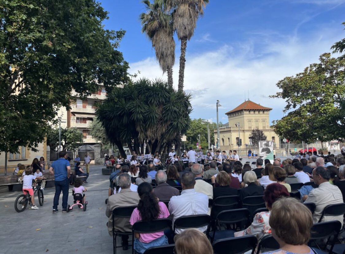 amcv1999's tweet photo. Ahir va ser la Tubada 2023 🎷🎷🎷i ens alegra molt dir que va ser un gran èxit! 

Gràcies a tothom que va fer-ho possible, en especial a @acatub_cat 🙌🏼🎶 i, per suposat, a tothom que va venir a veure’ns! Sou el millor públic! 

#Tubada2023 #CerdanyolaDelVallès #AMCV #ACATUB https://t.co/G0TMxch0xm