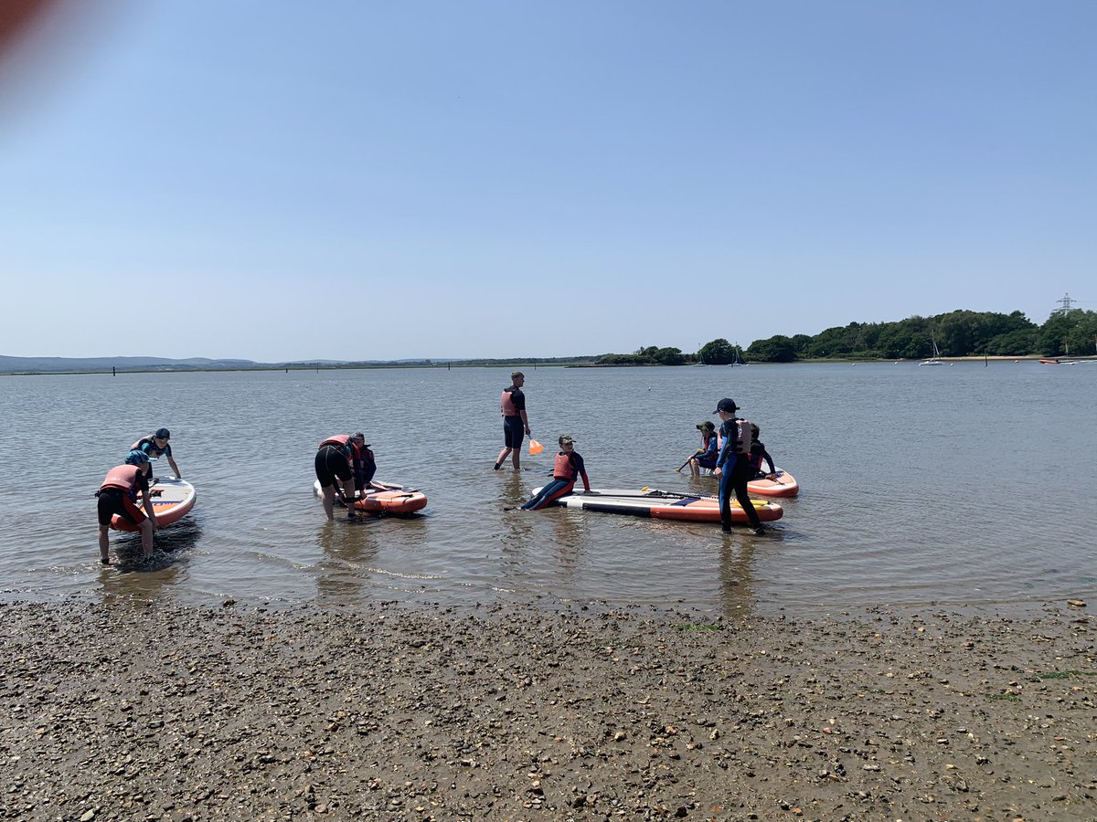 BCrichard tweet media