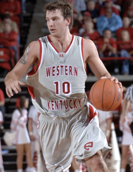 MOD4three's tweet photo. College hoops throwback player of the day:

Anthony Winchester https://t.co/LR0ICkQ3ti