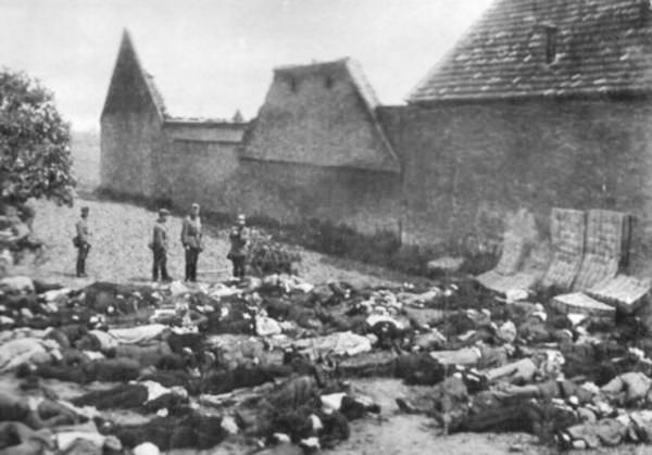 MilHistNow's tweet image. On this day in 1942, the Nazis burn the Czech village of Lidice as a reprisal for the fatal attack on SS official Reinhard Heydrich. More than 180 residents are murdered; 250 more are sent to concentration camps.

militaryhistorynow.com/2014/06/16/sel…