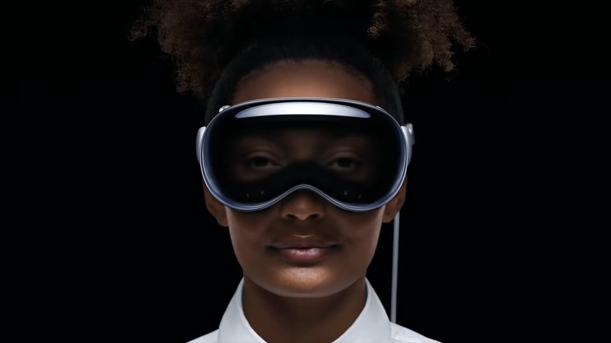 AlphaTechLab's tweet photo. Se anuncia Vision Pro en #WWDC23 

Con ello buscan mezclar el mundo digital y virtual mediante una interfaz 3D https://t.co/46YSdxC6zj
