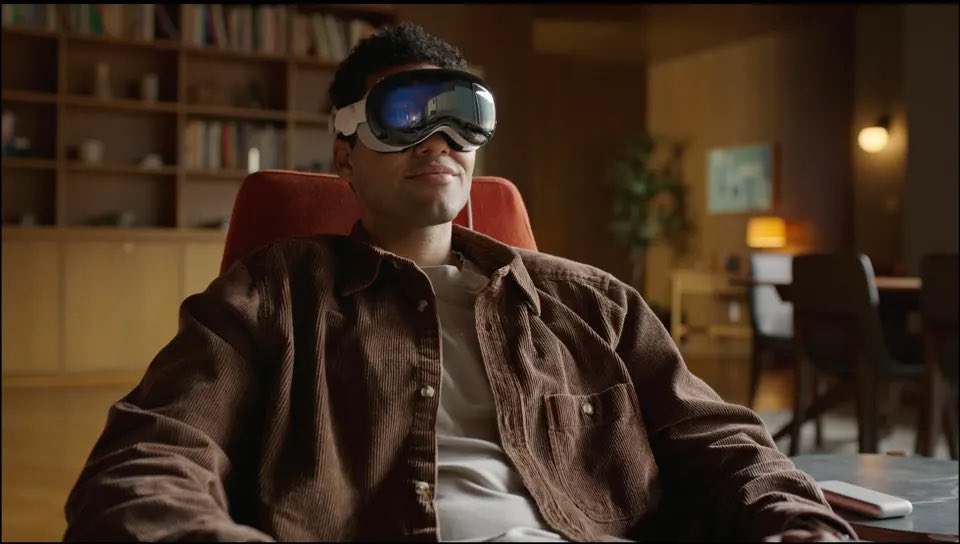 Apple juice released a VR headset called vision pro - what’s your thoughts?