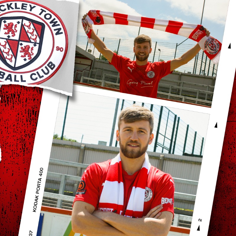 BrackleyTownFC's tweet photo. ✍️ NEW SIGNING: Brackley Town are delighted to announce the signing of midfielder Morgan Roberts.

Welcome back to Brackley Town Morgan!

#WeAreBrackley 🔴⚪️